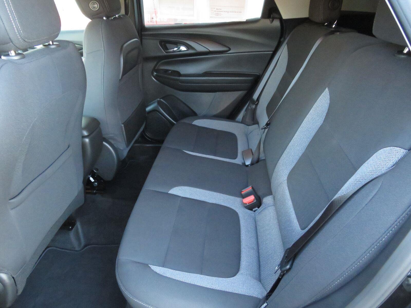Used 2026 Mosaic Black Metallic Chevrolet LT image 22