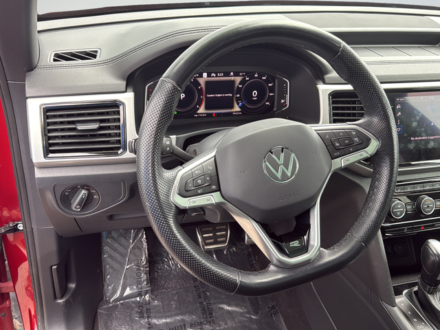 Used 2022 Blue Volkswagen 3.6L V6 SEL R-Line image 17