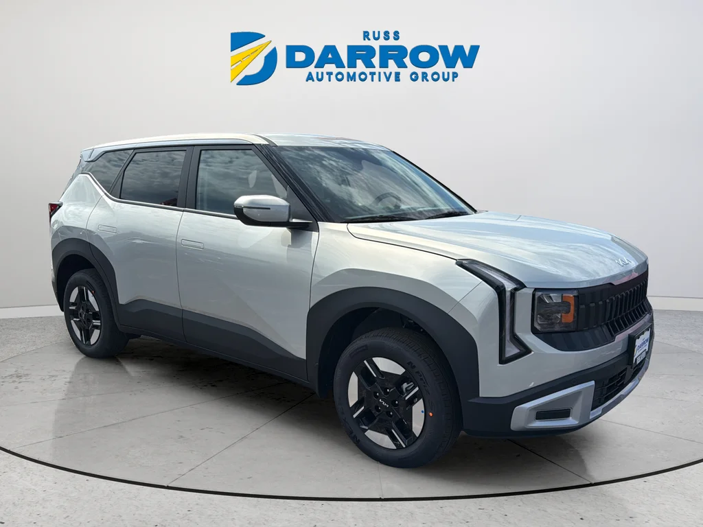 New 2027 Ivory Silver Kia LX image 7