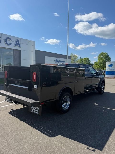 New 2026 Agate Black Metallic Ford F-450® LARIAT® image 3