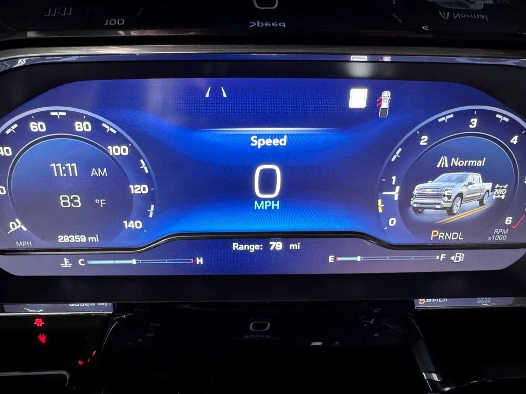 2023 Chevrolet Silverado 1500 LT - Photo 18