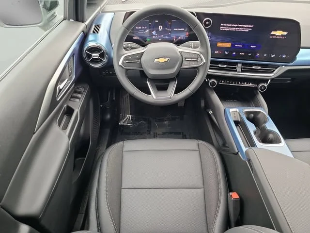 New 2026 Summit White Chevrolet LT image 18