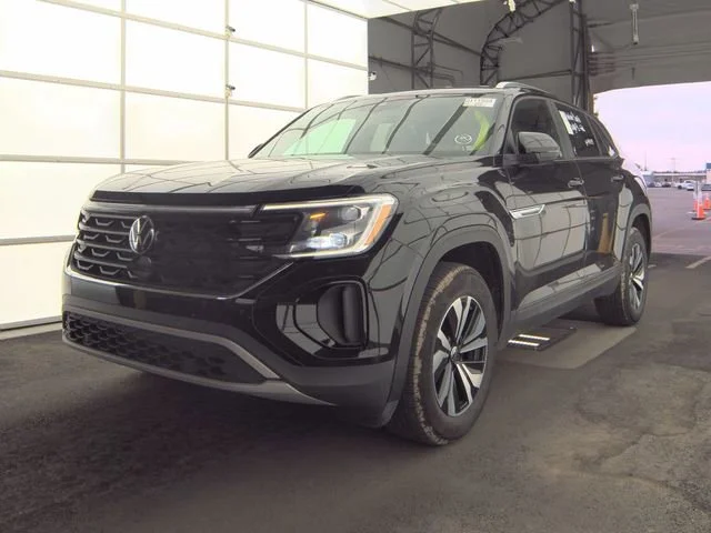 2026 Volkswagen Atlas Cross Sport 2.0T SE 4MOTION's photo