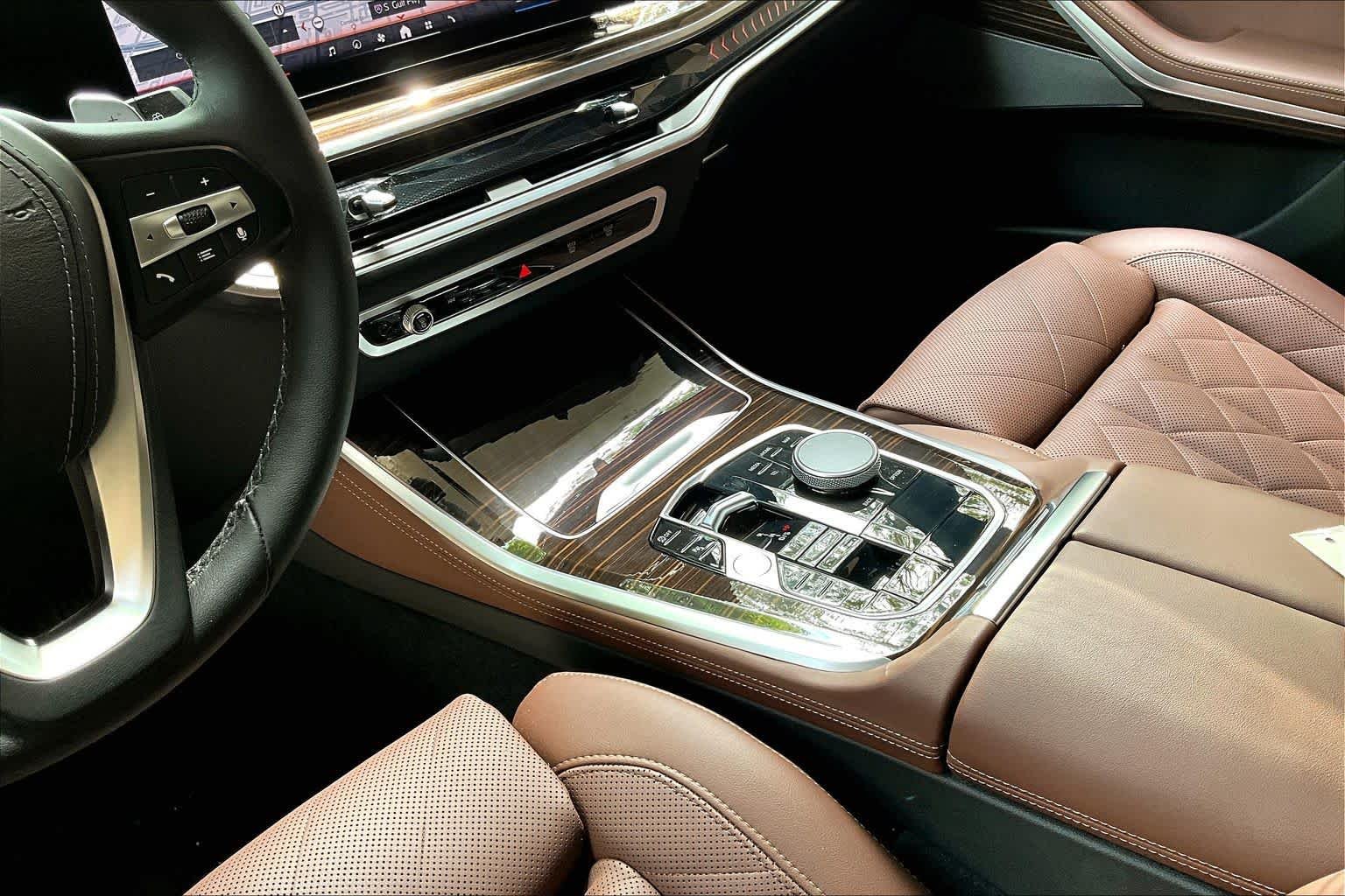 Used 2026 Skyscraper Grey Metallic BMW sDrive40i image 16