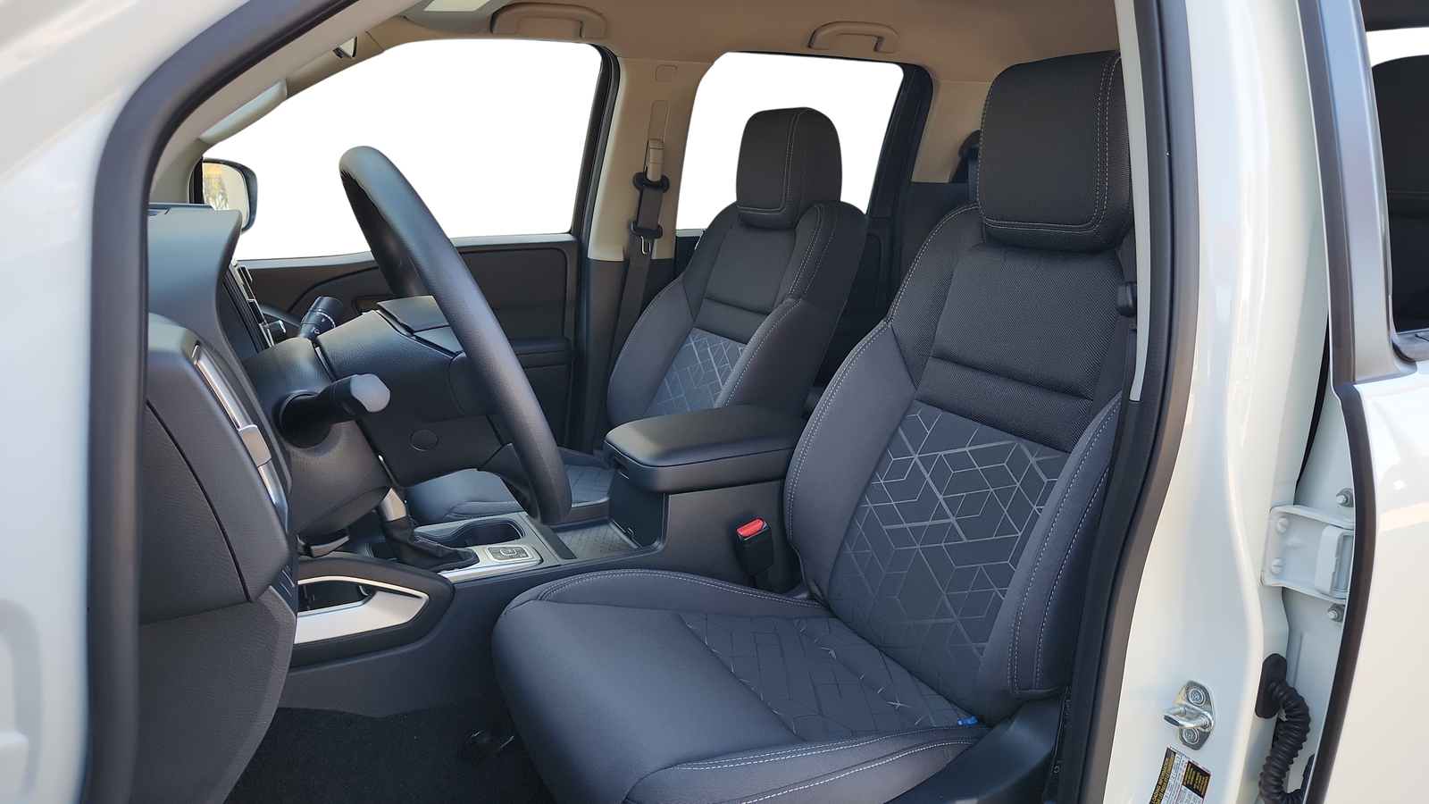 New 2026 Glacier White Nissan Crew Cab SV image 10
