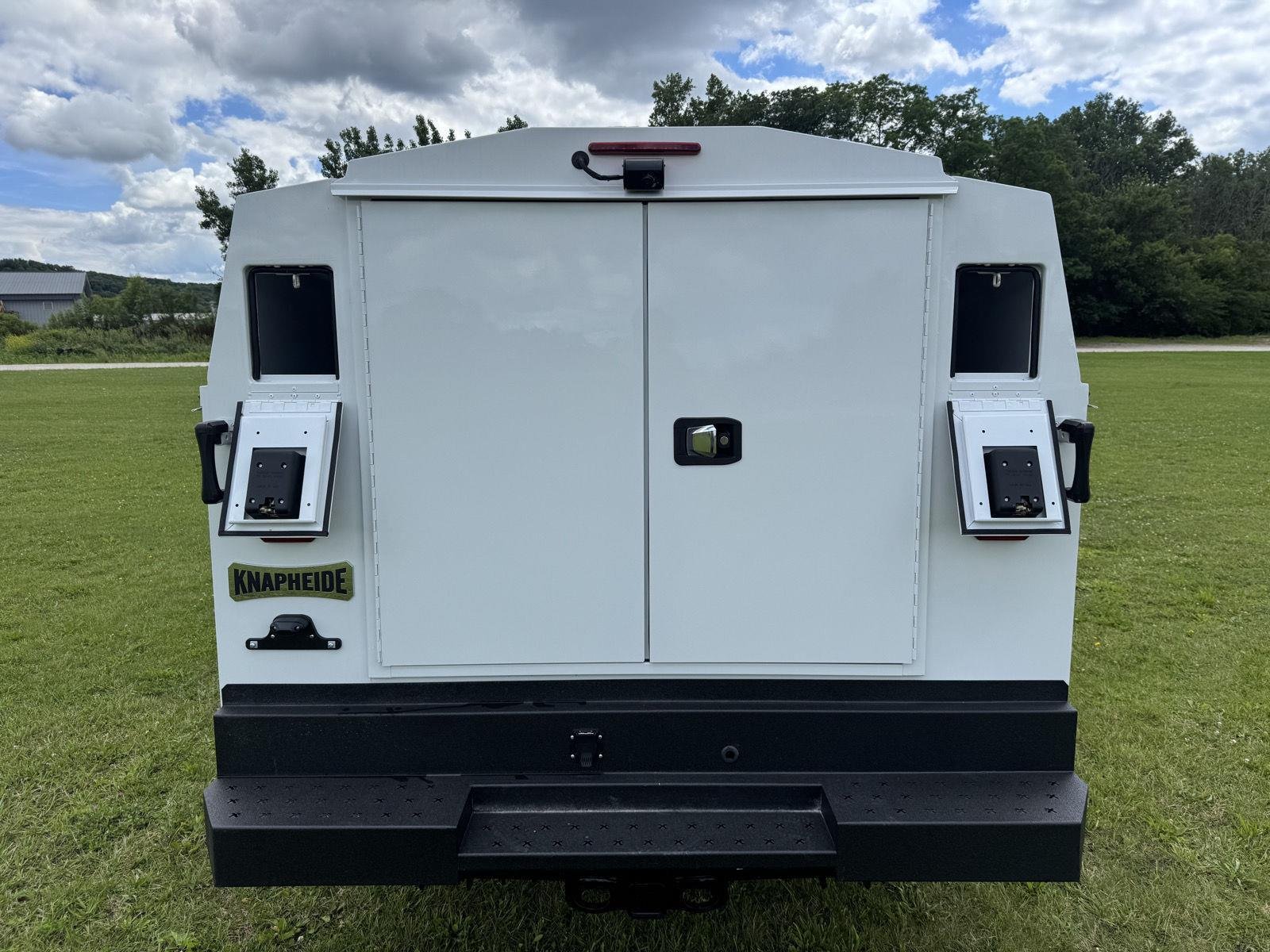 New 2026 Oxford White Ford F-250® XL image 5