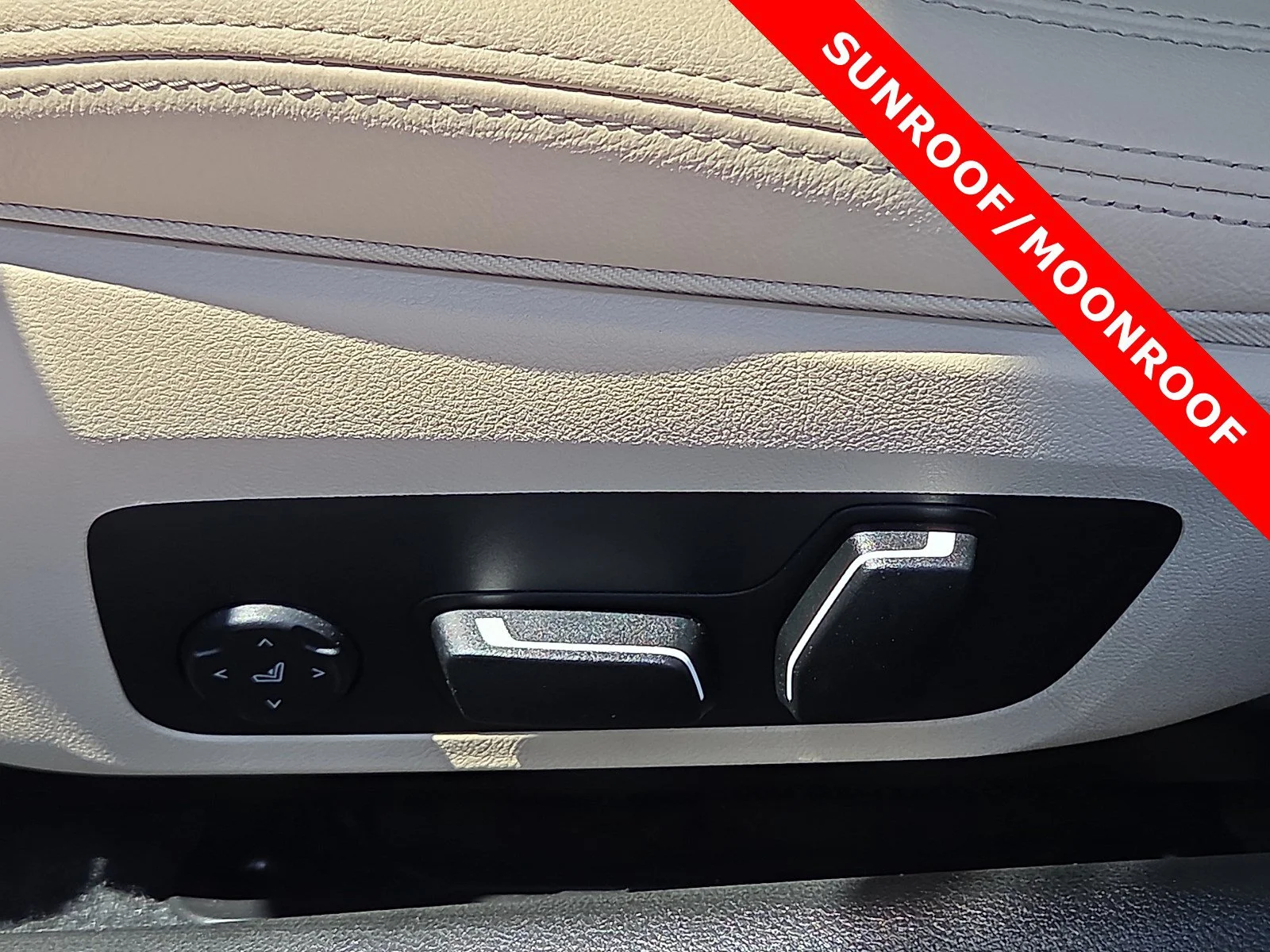 Used 2025 Thundernight Metallic BMW M240i image 14