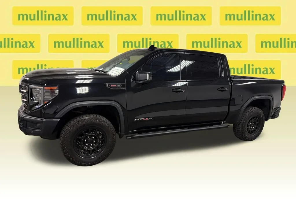 Used 2023 ONYX BLACK GMC AT4X image 9