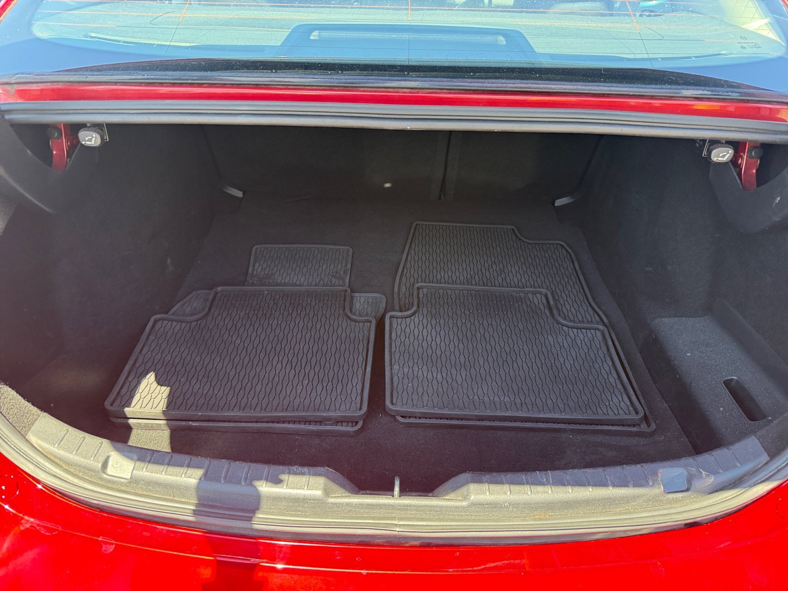 Used 2019 Red Crystal Mazda Premium image 17