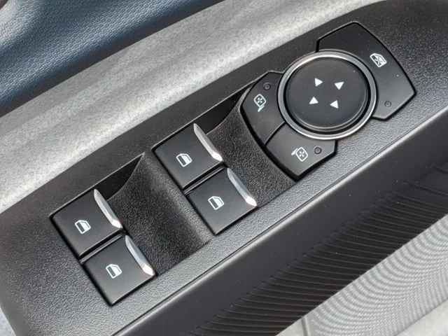 New 2026 Azure Gray Metallic Tri-Coat Ford XLT image 23