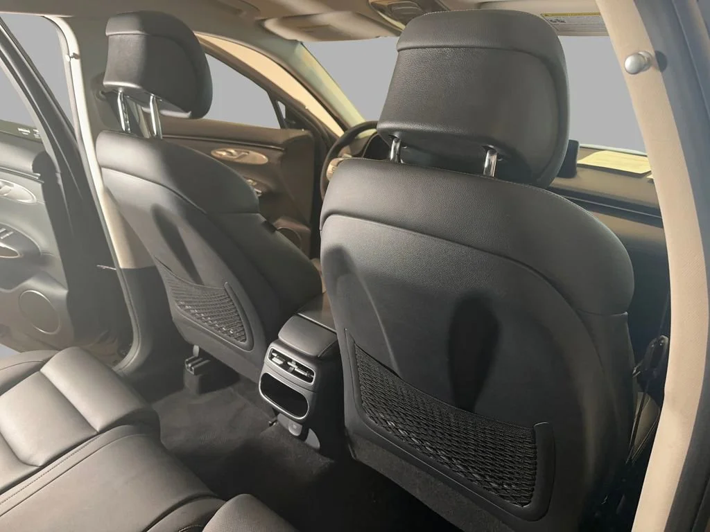 2025 GENESIS GV70 Standard - Photo 18