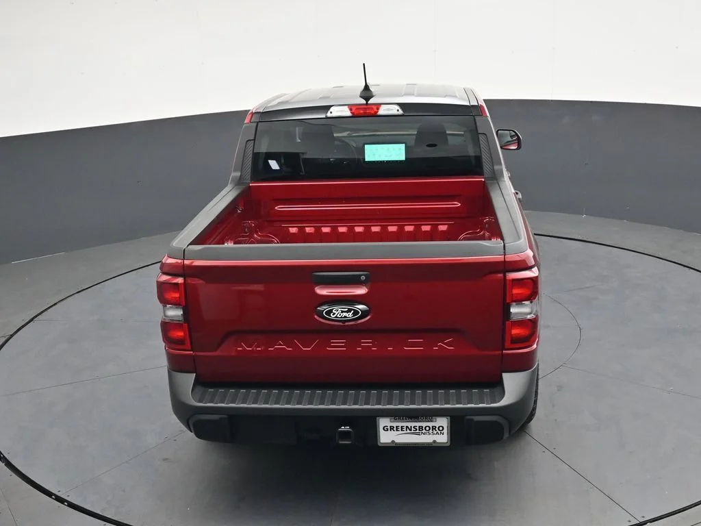 Used 2025 Red Ford XLT image 37