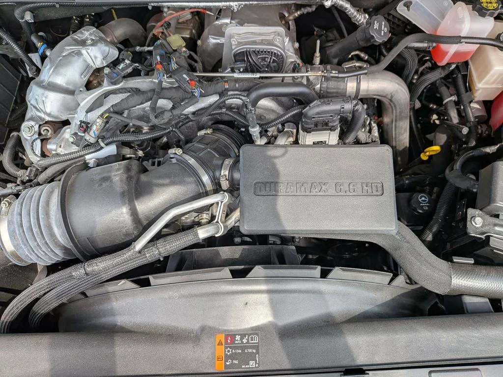 Used 2025 Black GMC Denali Ultimate image 10