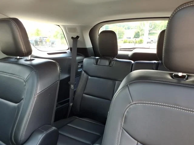 Used 2023 White Ford XLT image 23