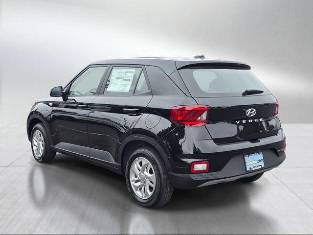 New 2026 Onyx Black Hyundai SE image 5