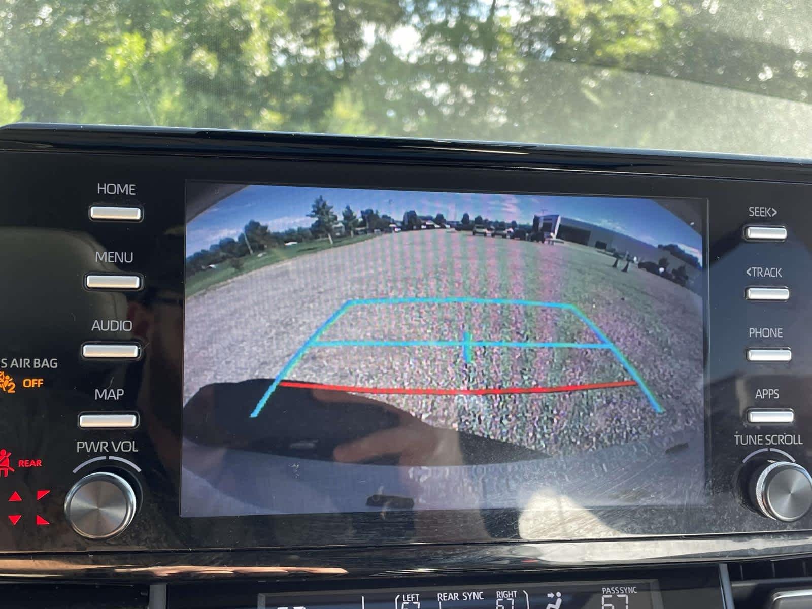 Used 2023 Wind Chill Pearl Toyota XLE image 39