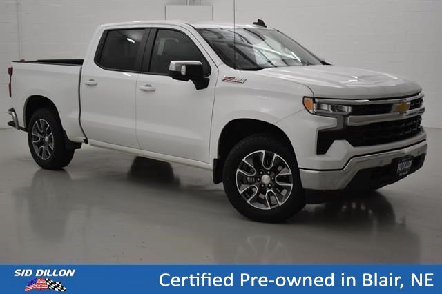 Certified Used 2025 Summit White Chevrolet LT image 12
