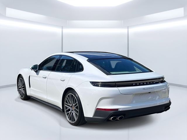 Used 2024 White Porsche 4 image 3