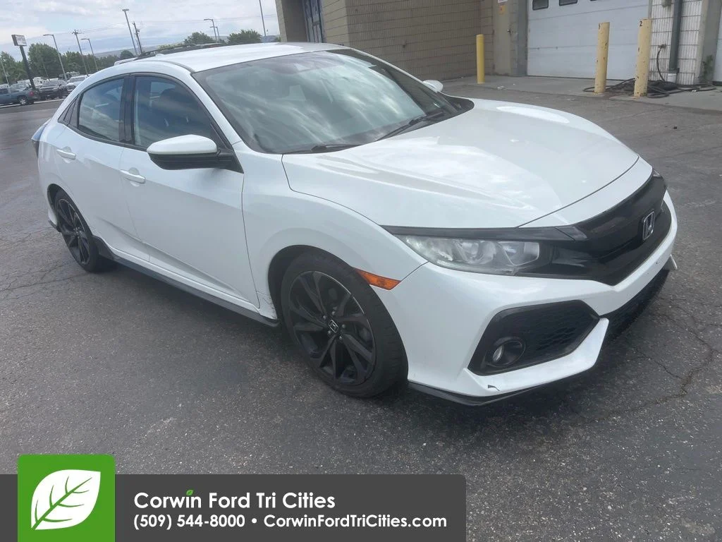 2019 Honda Civic Sport CVT's photo