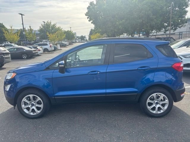 Used 2018 Blue Ford SE image 3