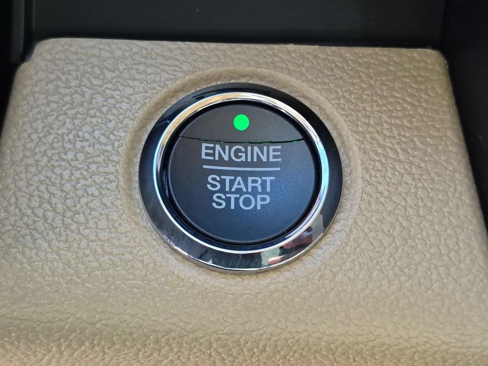 Used 2018 Blue Jeans Metallic Ford LARIAT image 29