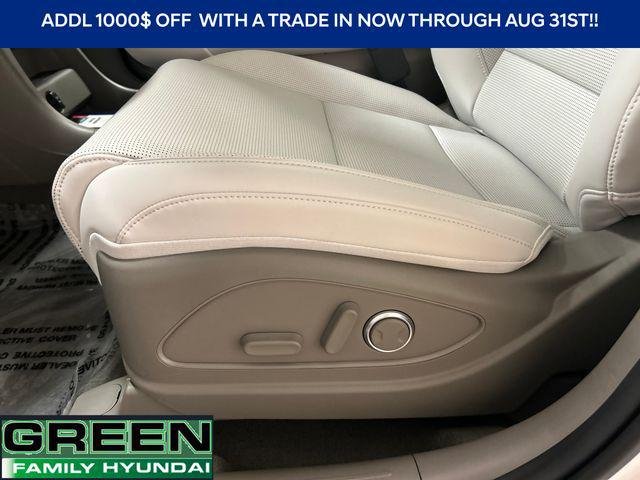 New 2026 White Hyundai SEL image 13