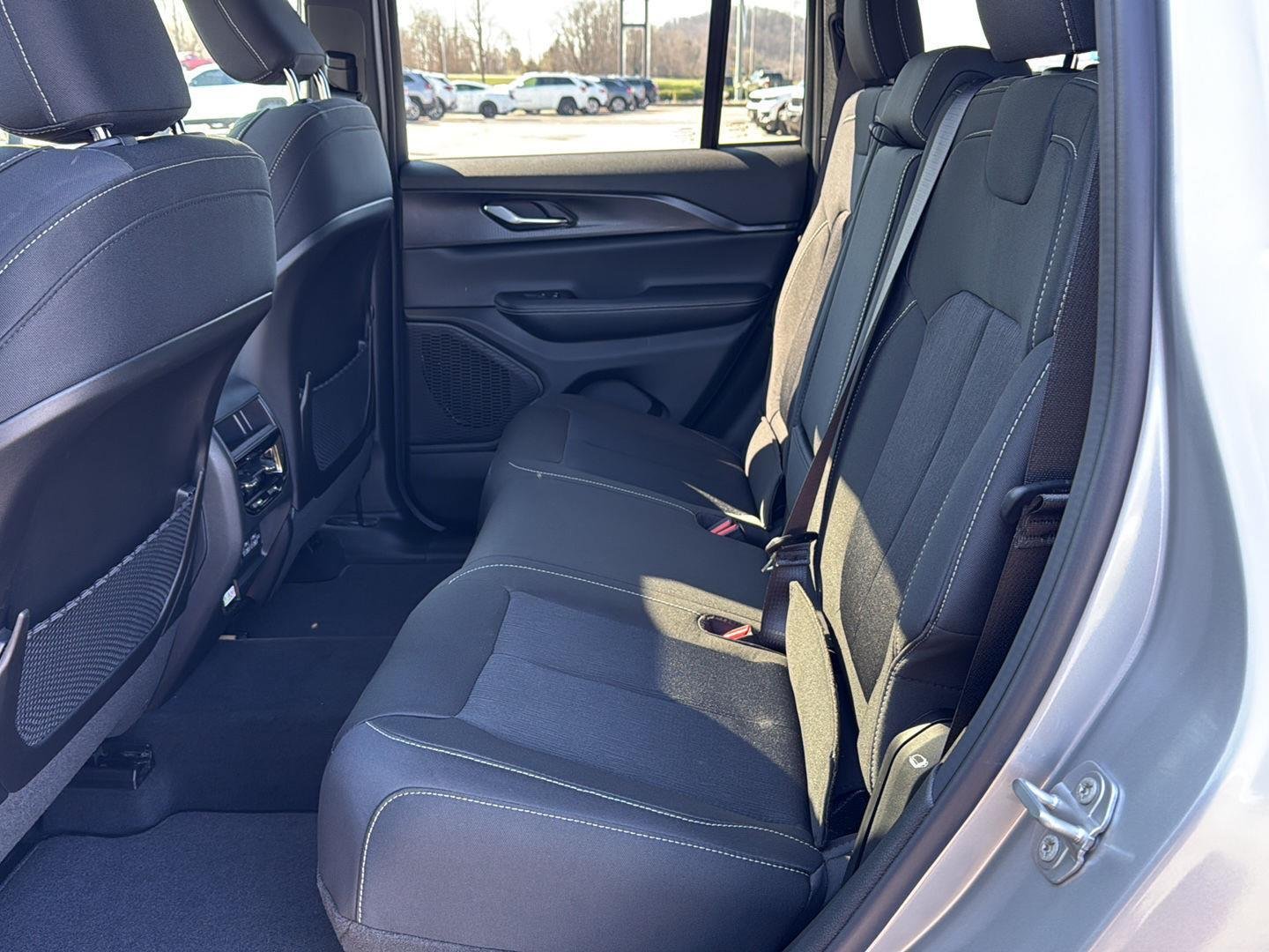 New 2026 Silver Zynith Jeep Laredo X image 11