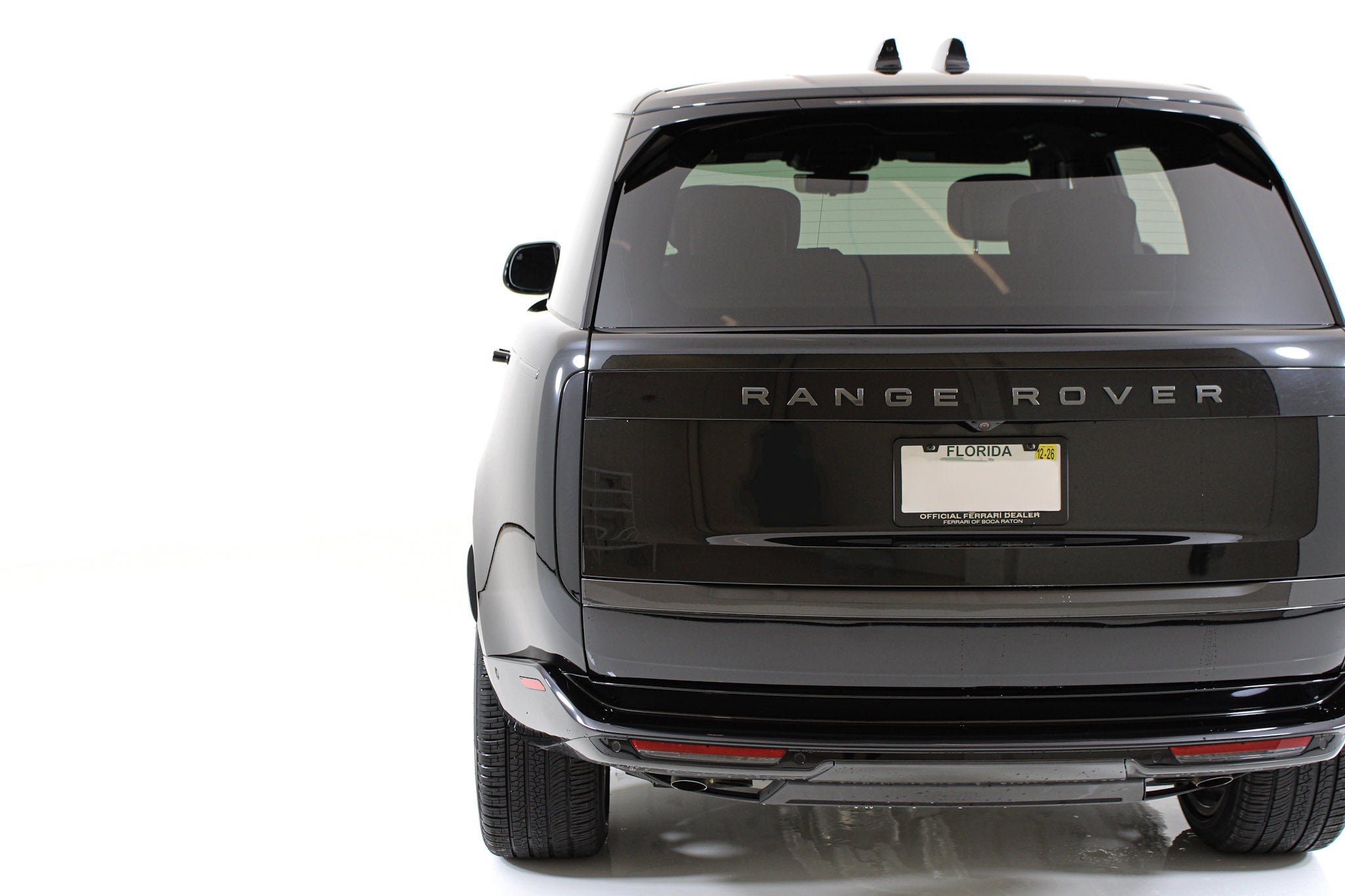 Used 2025 Black Land Rover Autobiography image 16