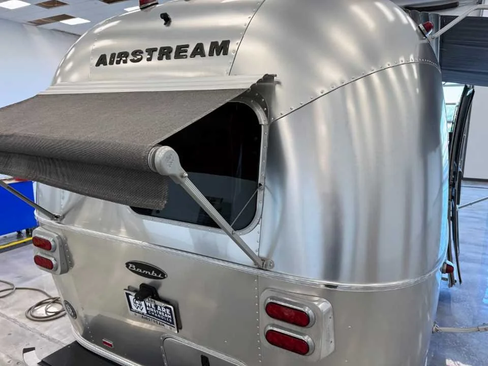 Used 2017 SILVER AIRSTREAM  image 10