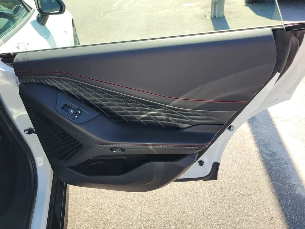 New 2026 White Knuckle Exterior Paint Dodge R/T Plus image 29