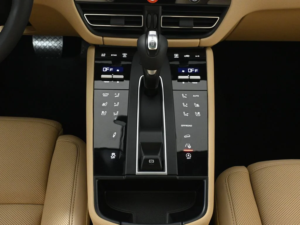 New 2026 White Porsche S image 24