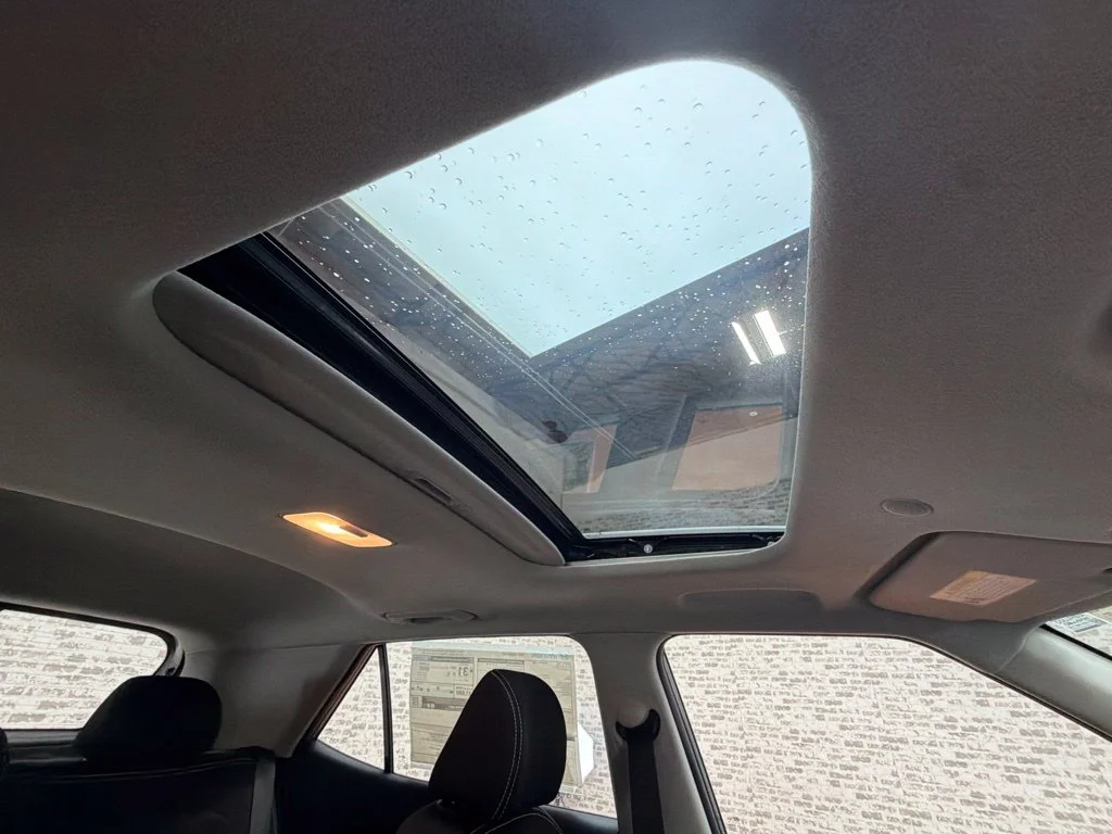 Used 2026 Ecotronic Gray Hyundai SEL image 12