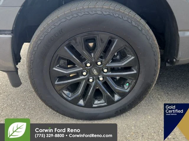 Used 2025 Carbonized Gray Metallic Ford Lariat image 9