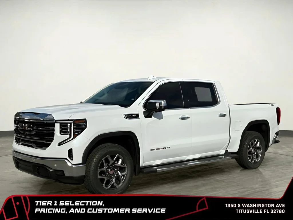 New 2026 Glacier White Tricoat GMC SLT image 2