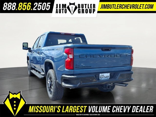 New 2026 Lakeshore Blue Metallic Chevrolet Custom image 2