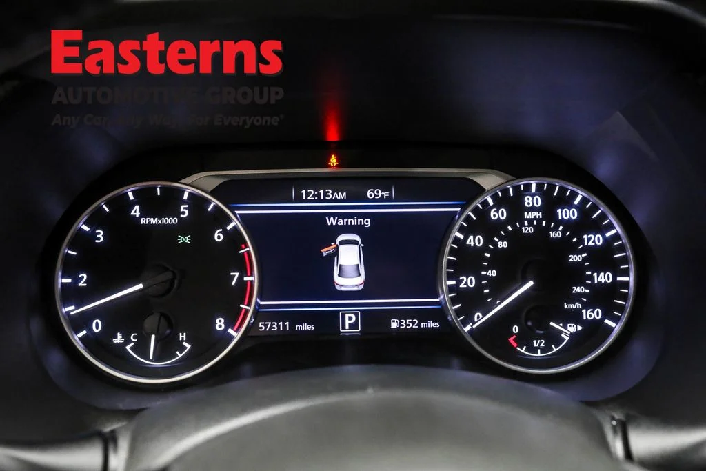 Used 2022 Black Nissan SV image 18