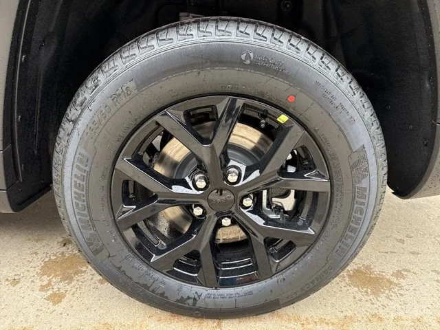 New 2026 Black Jeep Altitude image 32