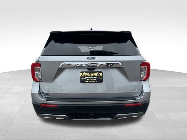 Used 2023 Silver Ford XLT image 4