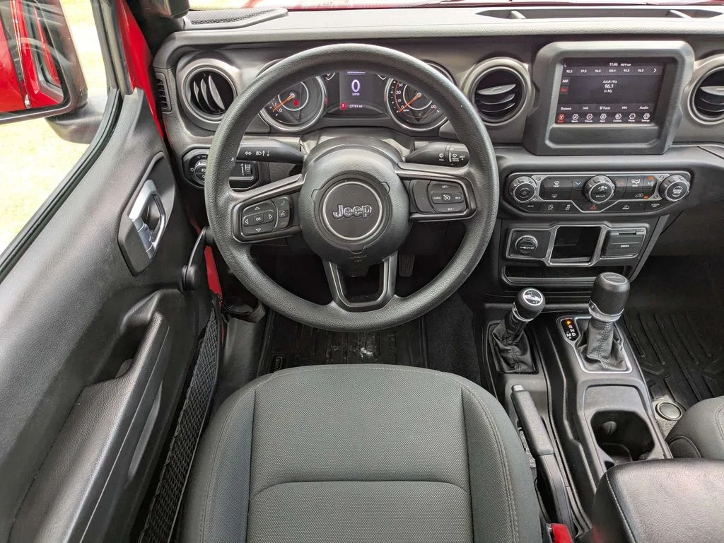 Used 2023 Red Jeep Sport image 14