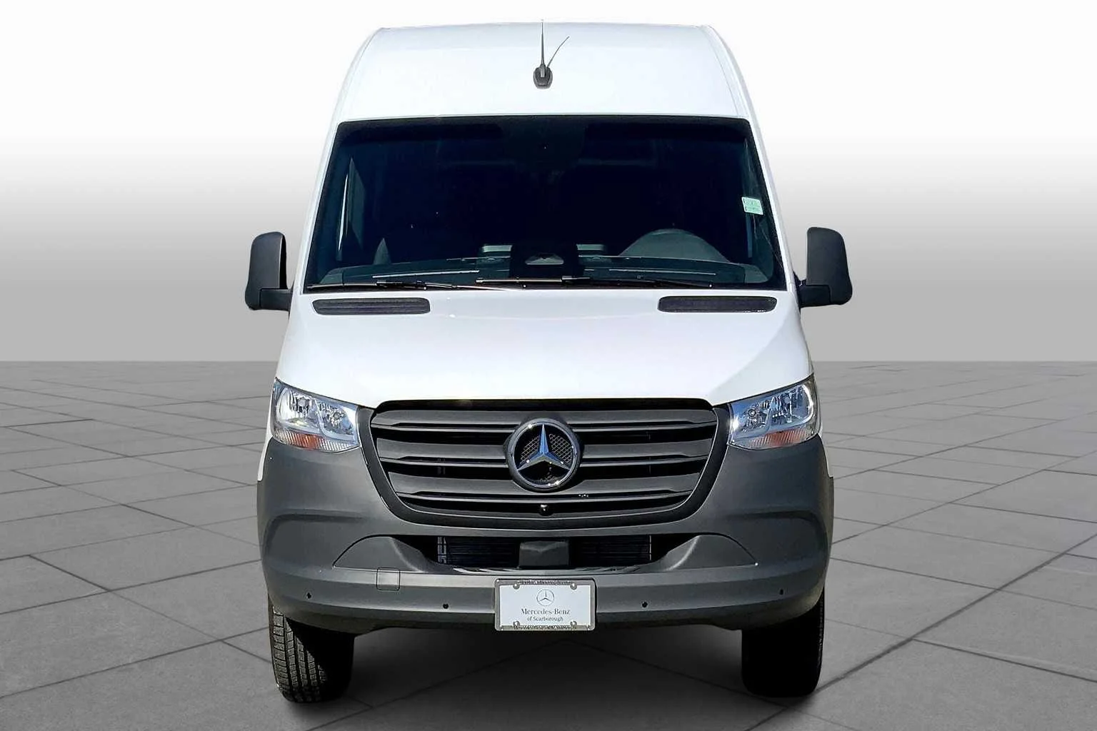 Used 2026 Arctic White Mercedes-Benz  image 3