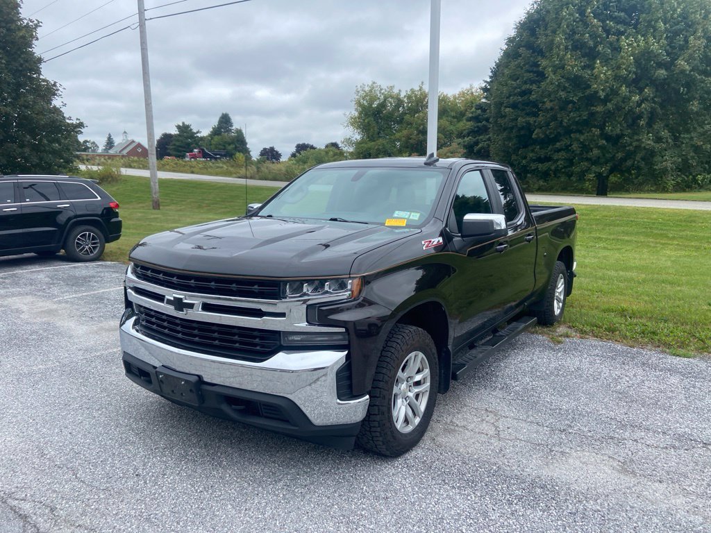 Used 2019 Havana Brown Metallic Chevrolet LT image 3