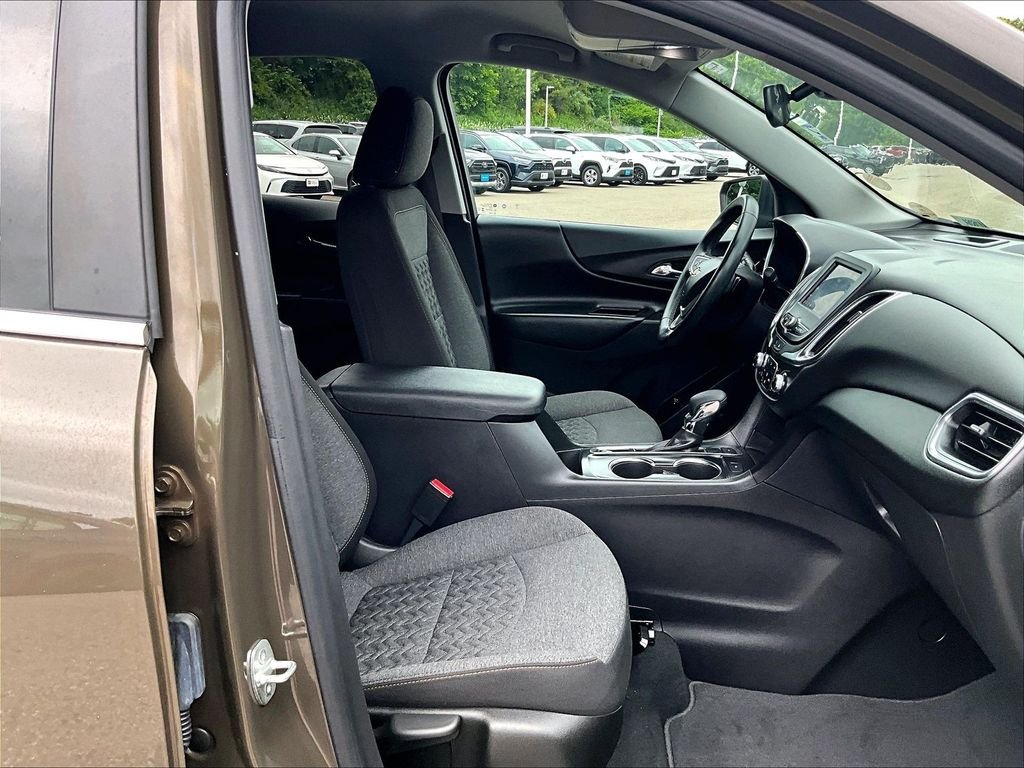 Used 2023 Brown Chevrolet LT image 11
