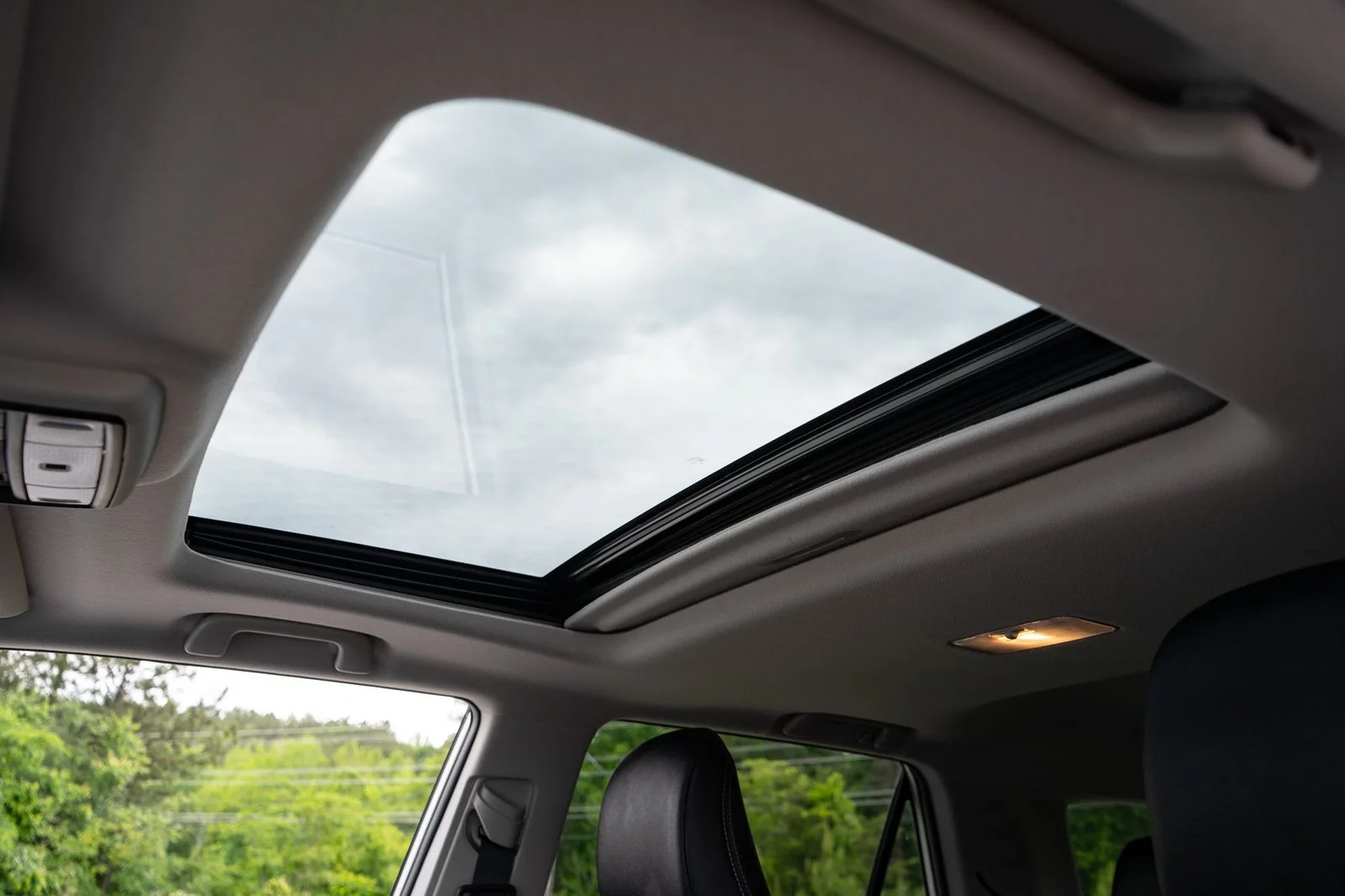 Used 2023 White Toyota Limited image 16
