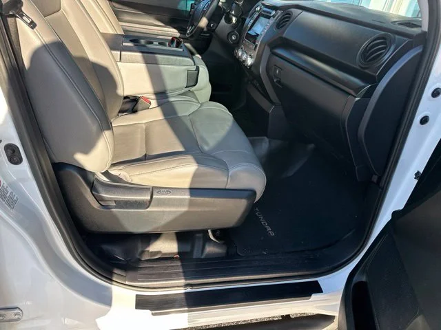 Used 2017 White Toyota SR image 9