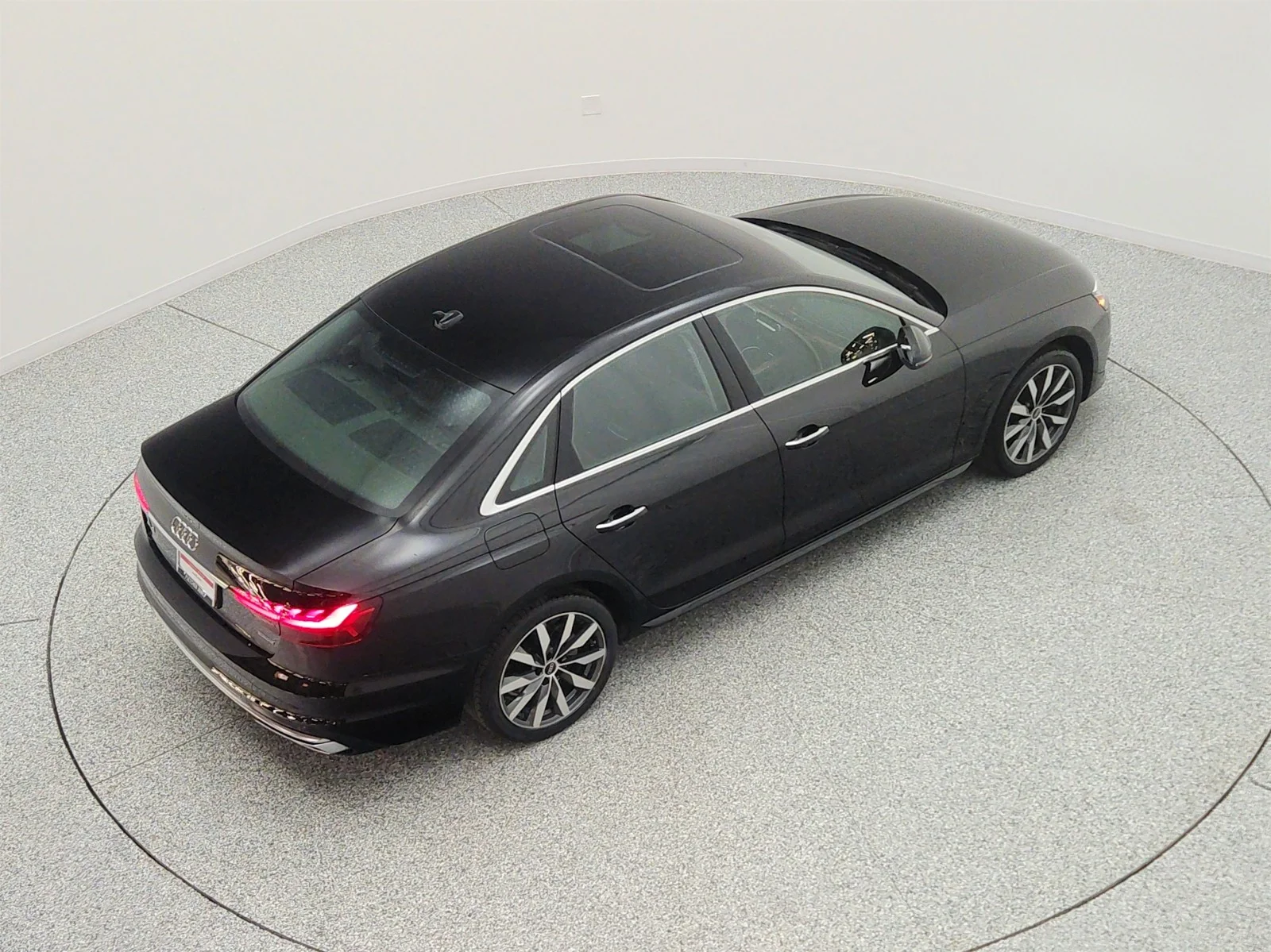 Used 2023 Mythos Black Metallic Audi Premium 40 TFSI quattro image 20