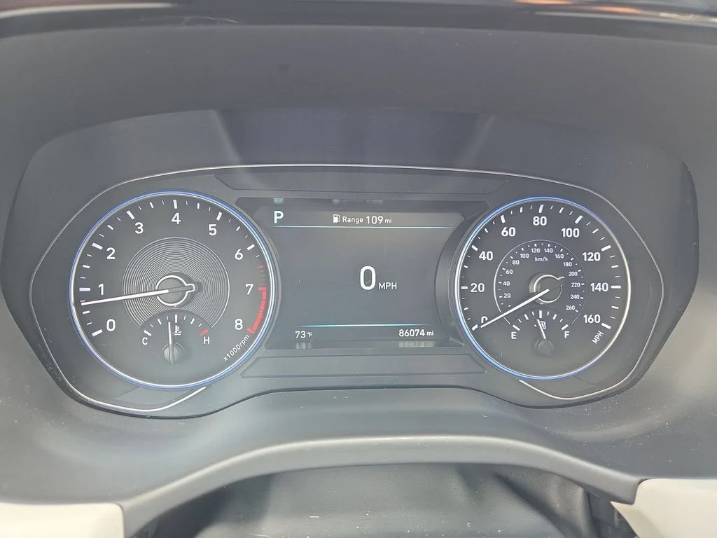 Used 2021 White Hyundai SEL image 21