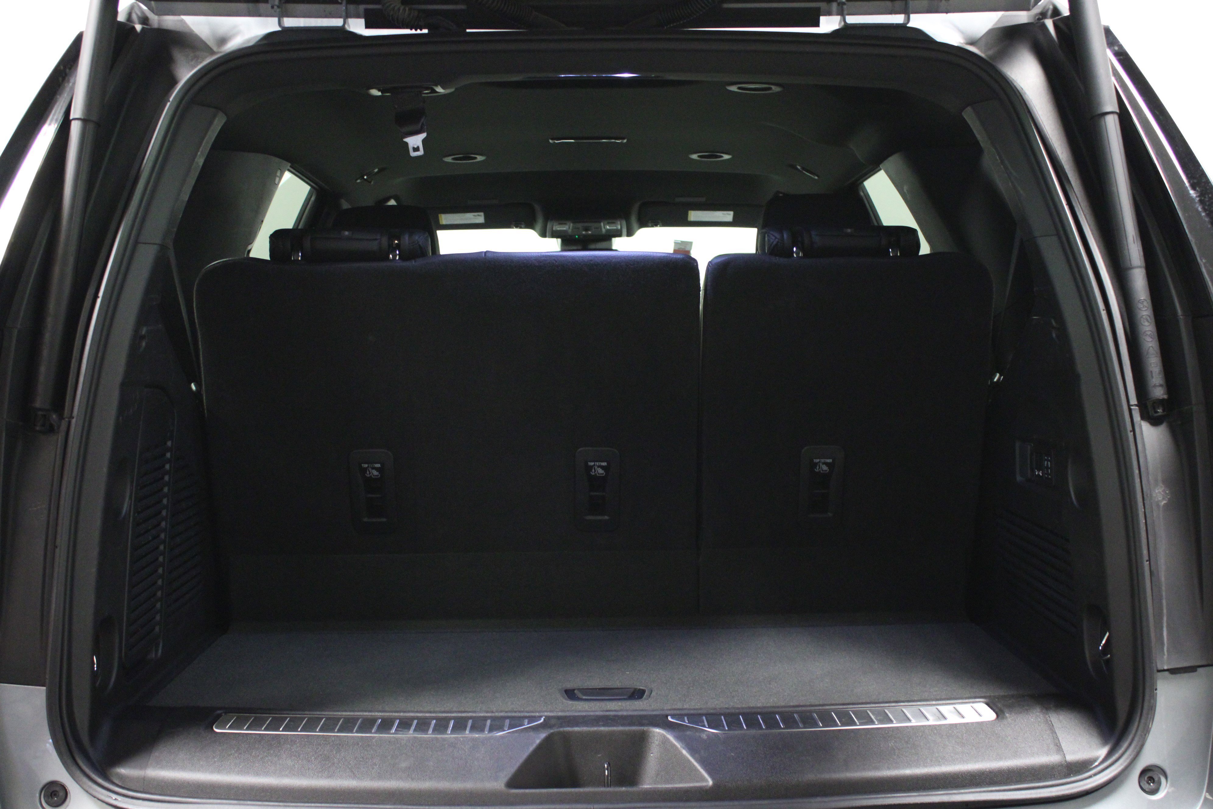 Used 2025 Sterling Metallic GMC Denali image 15