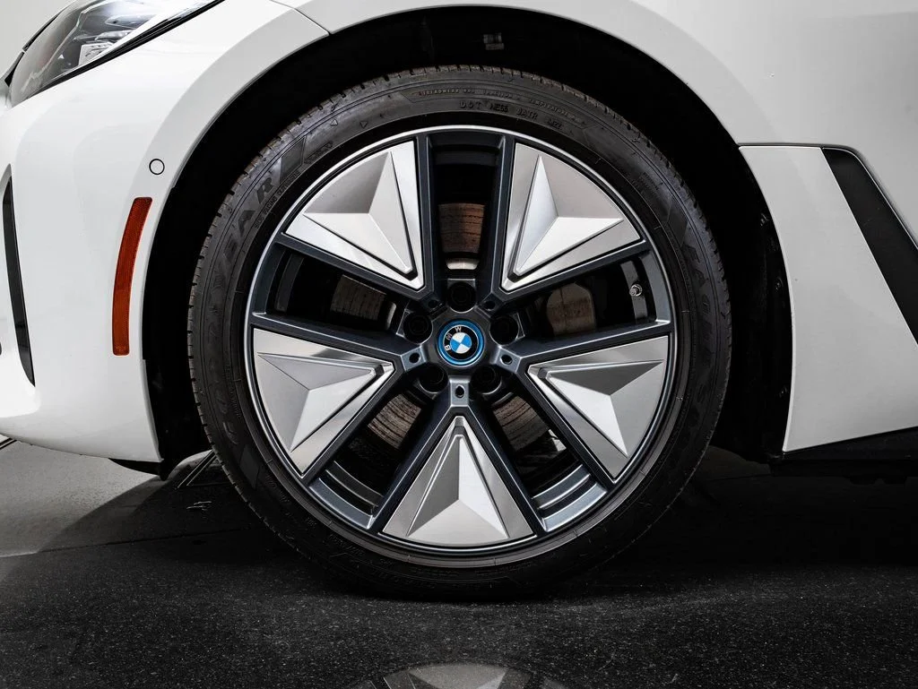 Used 2023 Alpine White BMW eDrive40 image 13