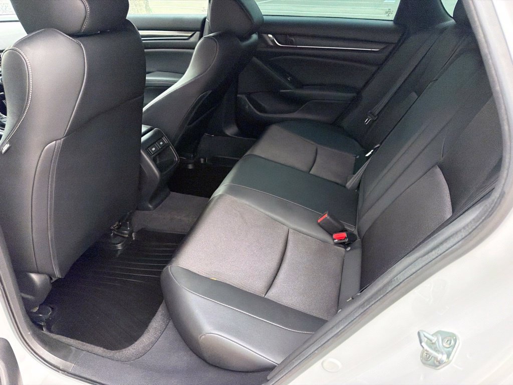 Used 2022 White Honda Sport image 3