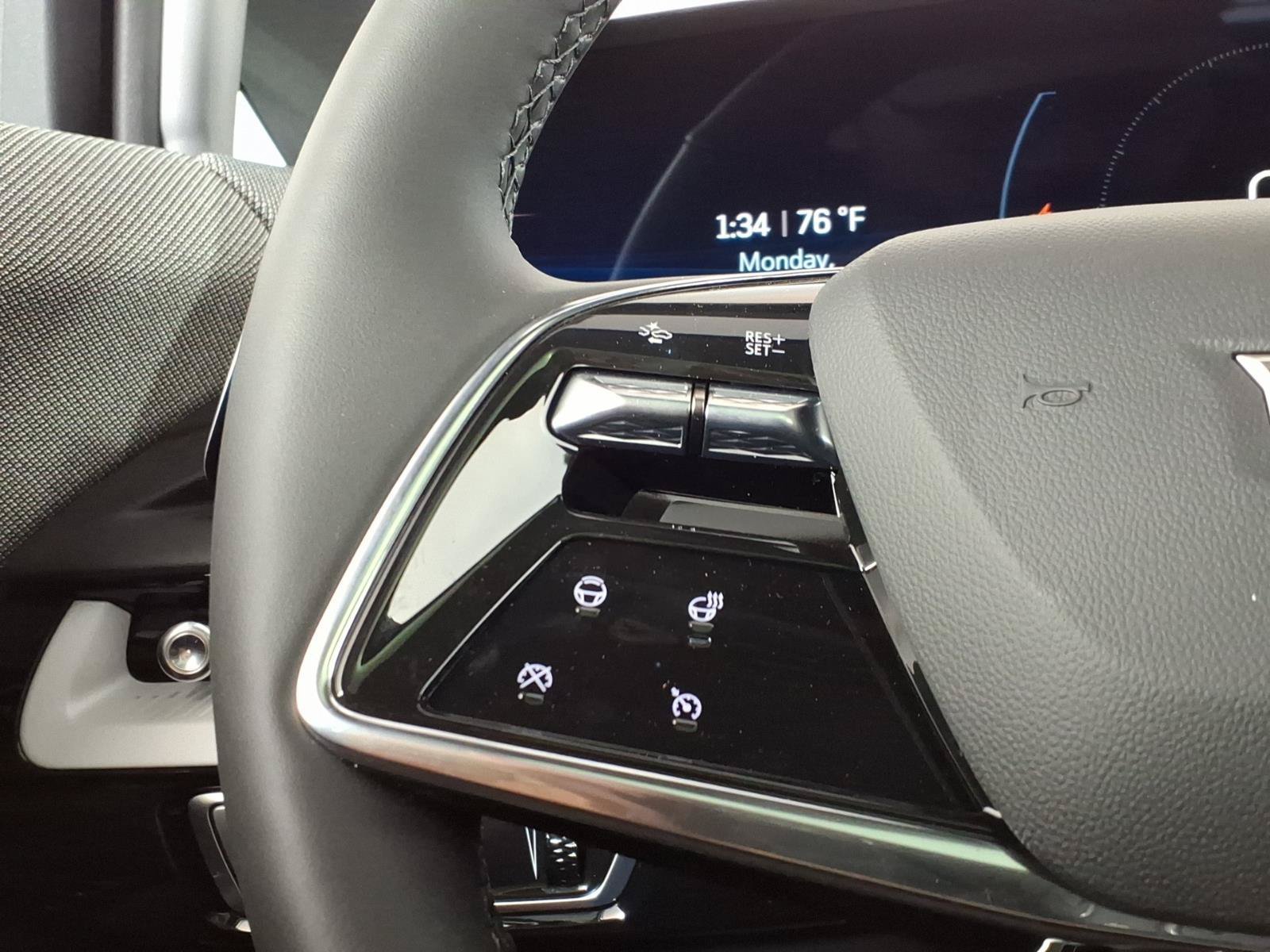 2026 Cadillac OPTIQ Sport - Photo 20